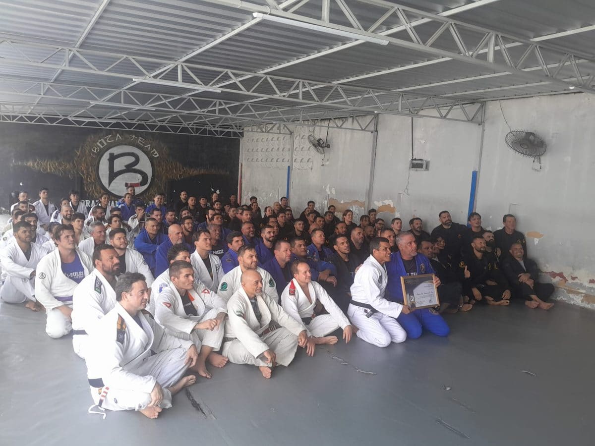 Cerimônia de graduação na Boca Team